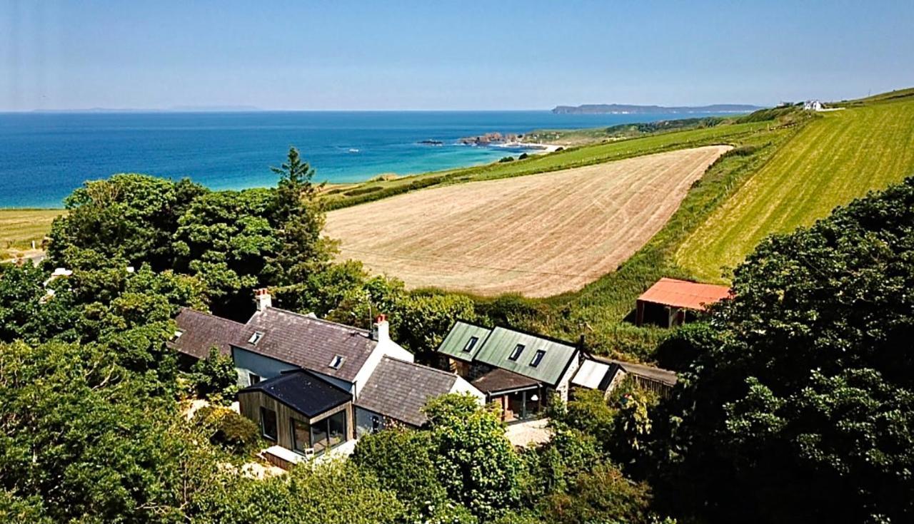 The Woods At Whitepark Bay Villa Ballintoy Exterior foto